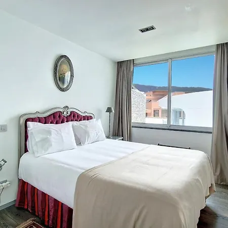 C'est Si Bon By Lovelystay