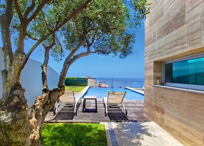 C'est Si Bon By Lovelystay *